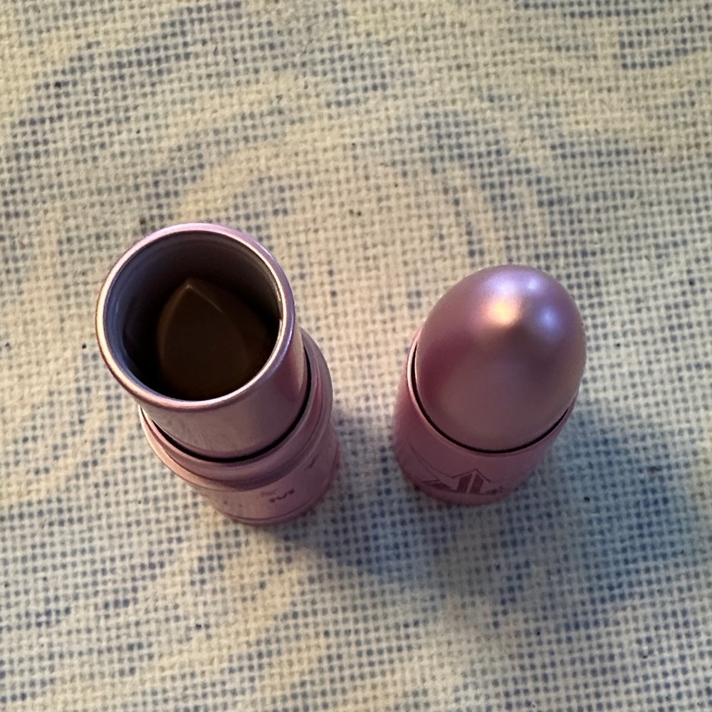Jeffree Star Tinted Lip Balm in color Cowboy Kiss. - Picture 5 of 6